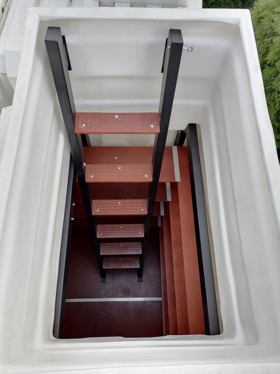 2х2 m interior Wine-vault of plastic - wine cellar and bodega station included. Homeowners across Europe are looking for energy-independent solutions. Finished and all ready cellar of plastic  🍏 Regulatory documents Natural Fridge -  Offer