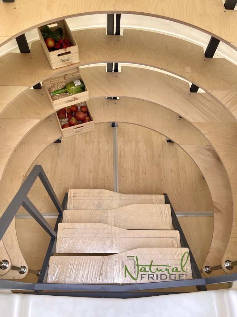 Gartenkeller Natural FRIDGE ® Speisekammer, Gartenunterstand 2,5 m zylindrisch mit schrägem Eingang Erdkeller Modell 250  Wir liefern unsere Kunststoffkeller von unserem Lager zu Ihnen nach Hause in  🍏 Vorschriften Natural Fridge -  Angebot