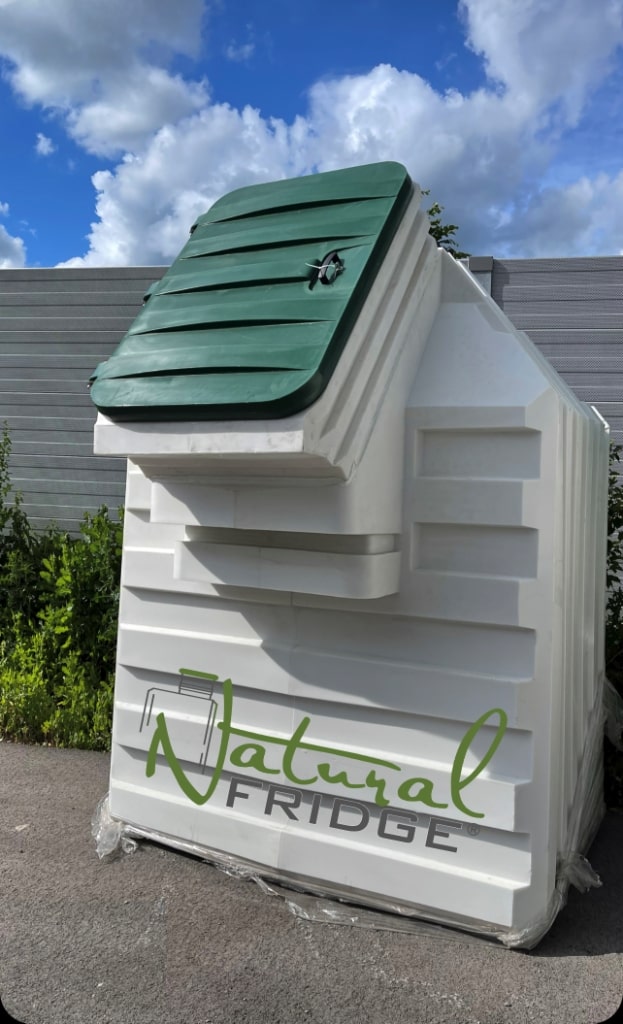 Gartenkeller NaturkÜhlschrank aus Kunststoff 2,0 m x 1,75 m mit schrägem Eingang - Natural FRIDGE aus Polen 2022 Schwerkraftbelüftung. 🍏 Vorschriften Natural Fridge -  Angebot