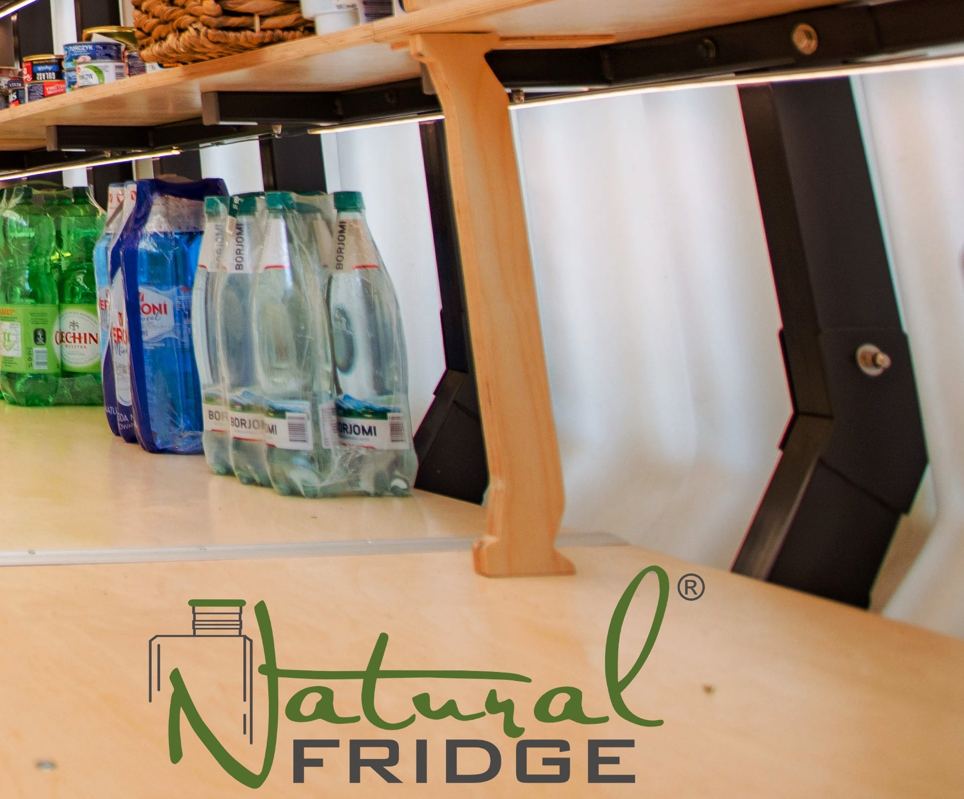 Erdkeller Modell 200x480 und ist die Basis für Holzregale.  Regale Erdkeller Modell 200x480 Natural Fridge  14.460  EUR inkl. MwSt. , zzgl.  Versandkosten