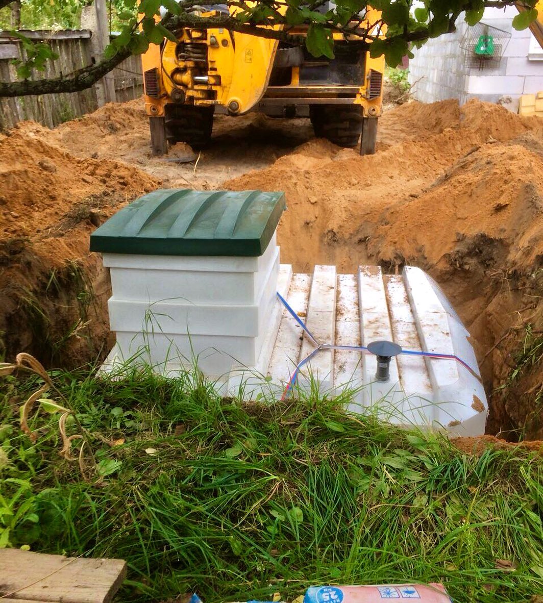 Regulamin Piwnica 250  Ziemianka ogrodowa, piwnica, piwniczka, spiżarnia, schron Natural FRIDGE – gotowa plastikowa piwniczka, wyposażona w półki, schody i wentylację grawitacyjną. Hermetyczna, z plastikowymi  🍏 Regulamin Natural Fridge -  Oferta