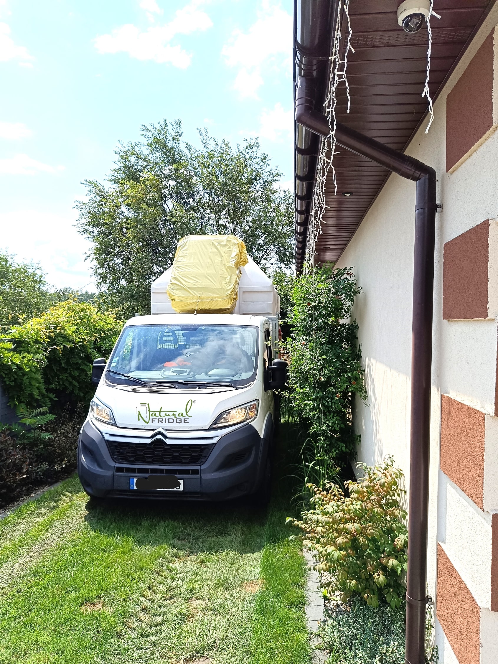 Zwei in einem — Weinkeller und Luftschutzbunker — Sicherheit mit Geschmack Lieferung aus Lagerbestand: 1–20 Tage, inkl. Entladung.   Lieferkosten prüfen Weinkeller 200x500 Natural Fridge  17.350  EUR inkl. MwSt. , zzgl.  Versandkosten
