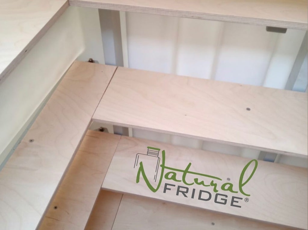 Der Garten keller Natural FRIDGE ist ein natürlicher Kühlschrank 2m x 2m fertiger Keller aus Plolen kann mit Kaufen und Installation in 1 Tag gekauft werden  🍏 Vorschriften Natural Fridge -  Angebot