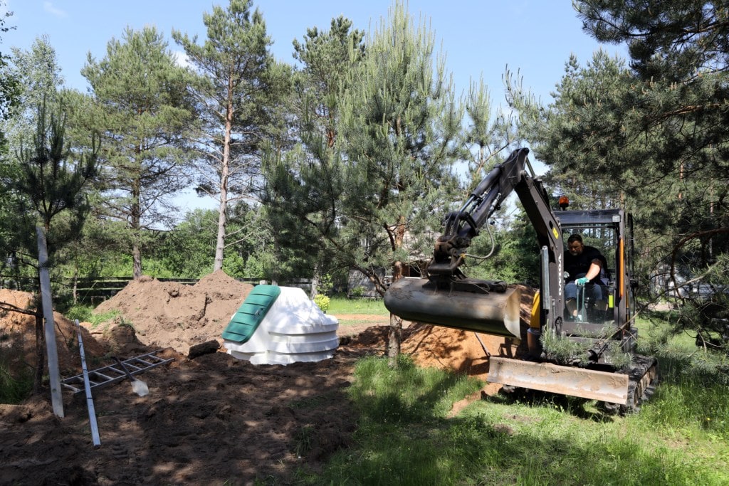 Montage unterirdisch Speisekammer Kunststoffkeller 2,5 m zylindrisch zur Lagerung von Gemüse im Foto im Gegensatz zu Betonkeller Geschäftsordnung – diese Geschäftsordnung legt die Regeln für den Abschluss  🍏 Vorschriften Natural Fridge -  Angebot