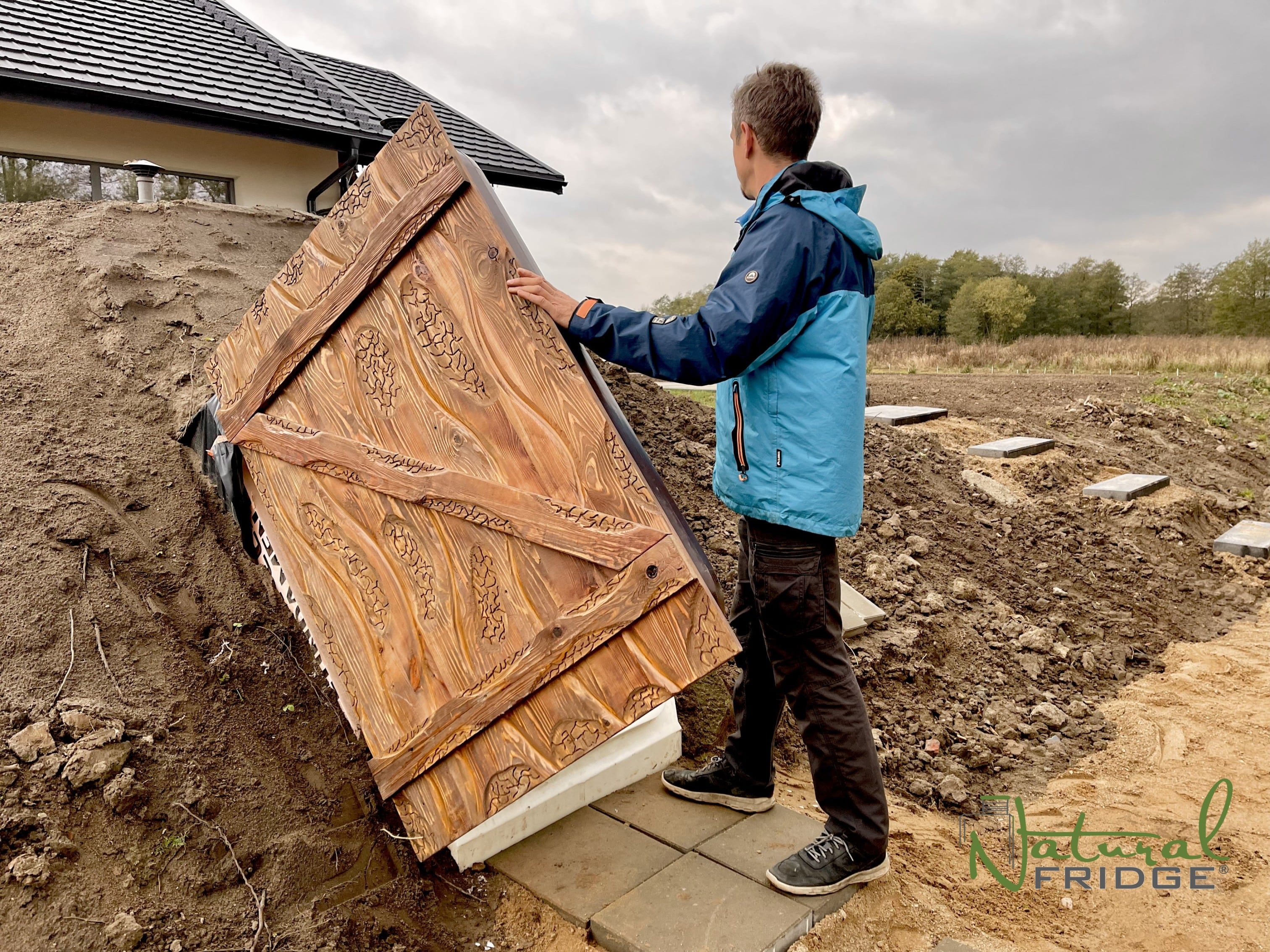 Erdkeller Modell 250 99 Fotos zeigen unsere installierten Keller bei Kunden.  Video Erdkeller Modell 250 Natural Fridge  7.740  EUR inkl. MwSt. , zzgl.  Versandkosten