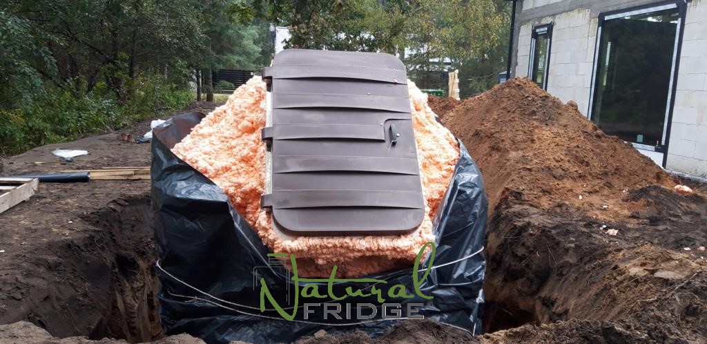 Erdkeller Modell 250 99 Fotos zeigen unsere installierten Keller bei Kunden.  Video Erdkeller Modell 250 Natural Fridge  7.740  EUR inkl. MwSt. , zzgl.  Versandkosten