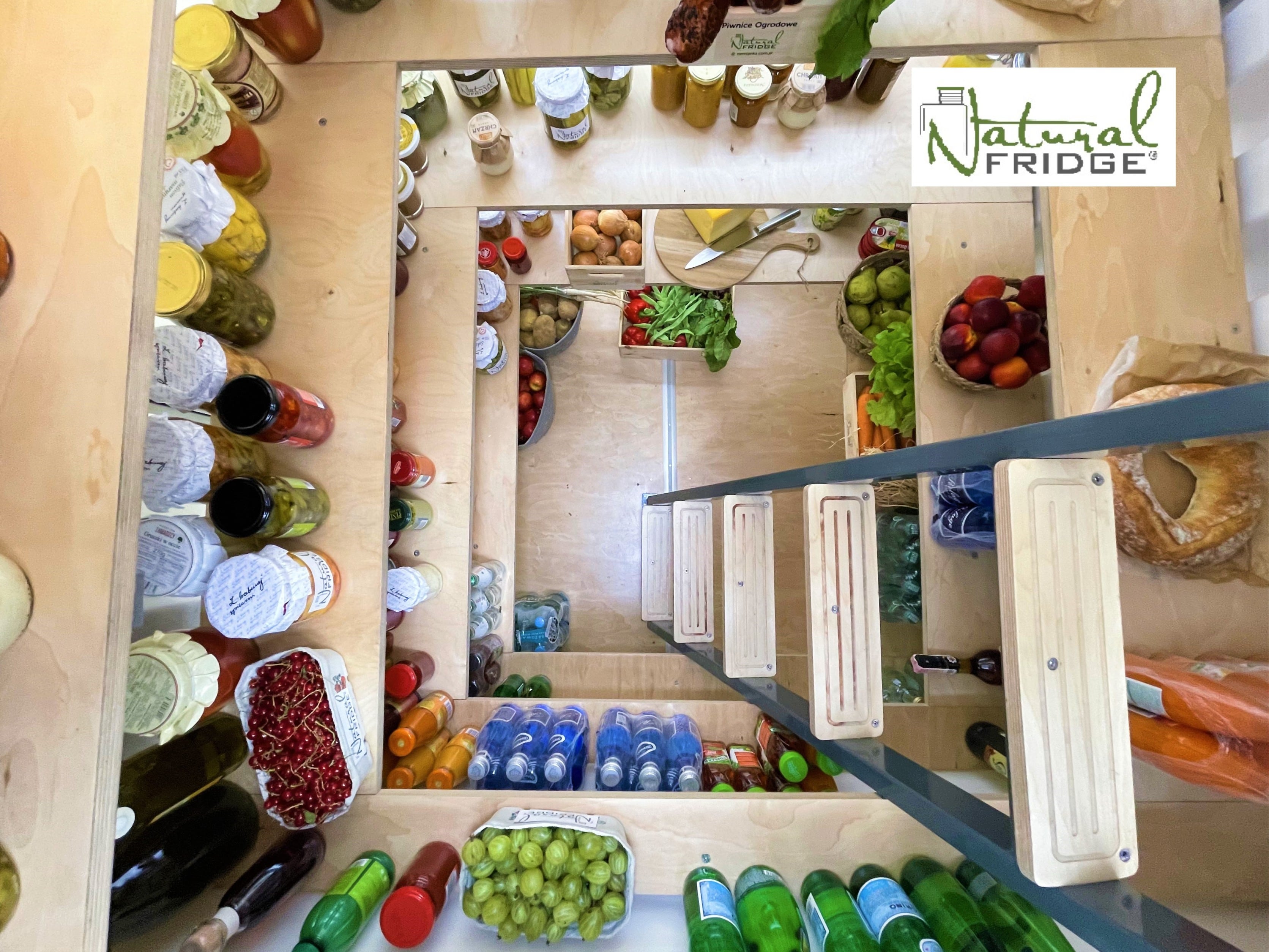 Wine cellar 150x150 4 rows of wide shelves. Our dugout has a lot of storage space. He shelves are mounted on a steel frame and can hold large amounts of preserves.   Internal  🍏 Wine cellar 150x150 Natural Fridge Gross price  5,990  EUR  Offer