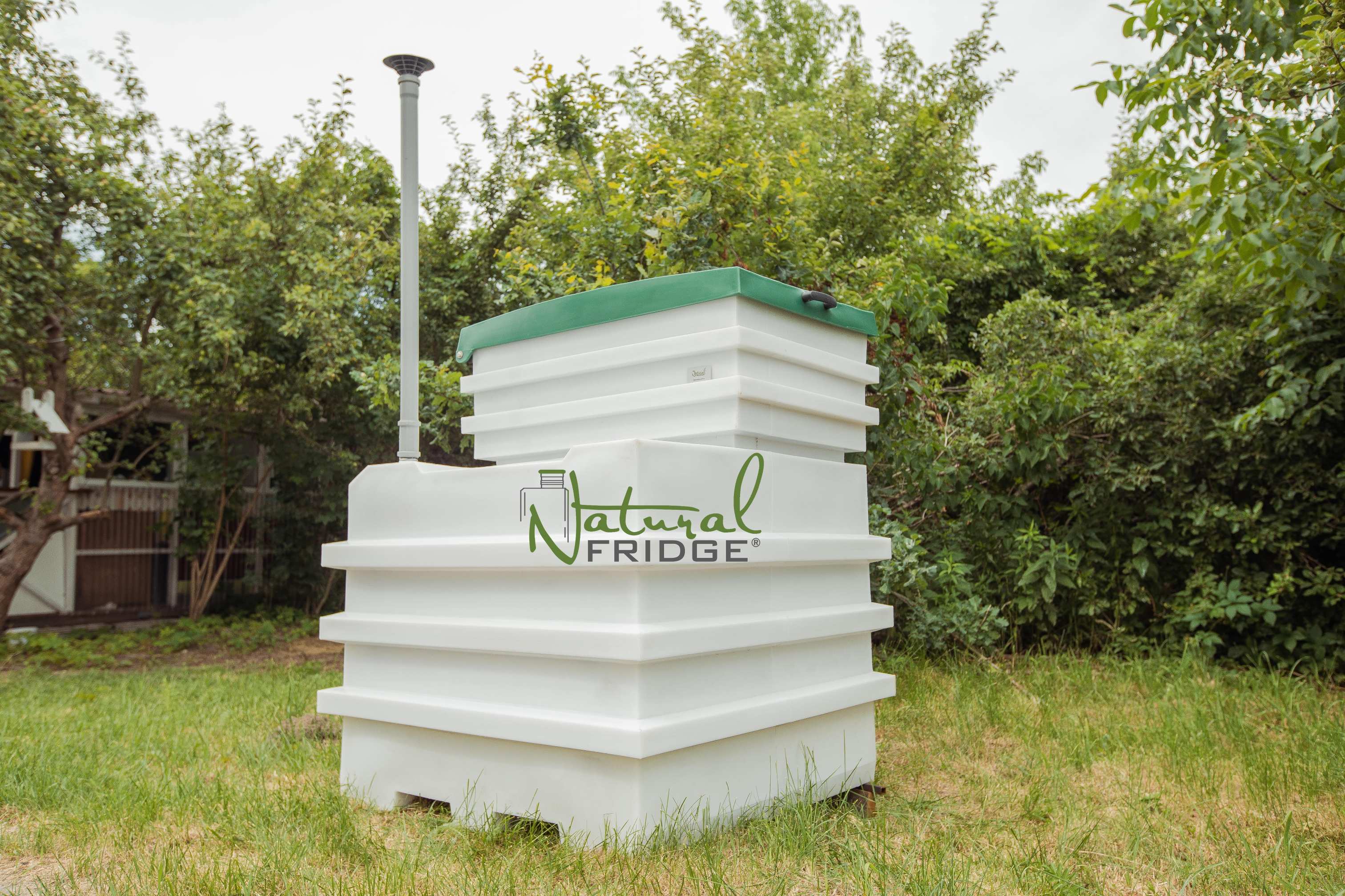 Mini cellar 120x120 All materials used in the production are approved for contact with food. The cellar body is made of polyethylene and is 100% recyclable. 🍏 Mini cellar 120x120 Natural Fridge Gross price  2,348  EUR  Offer