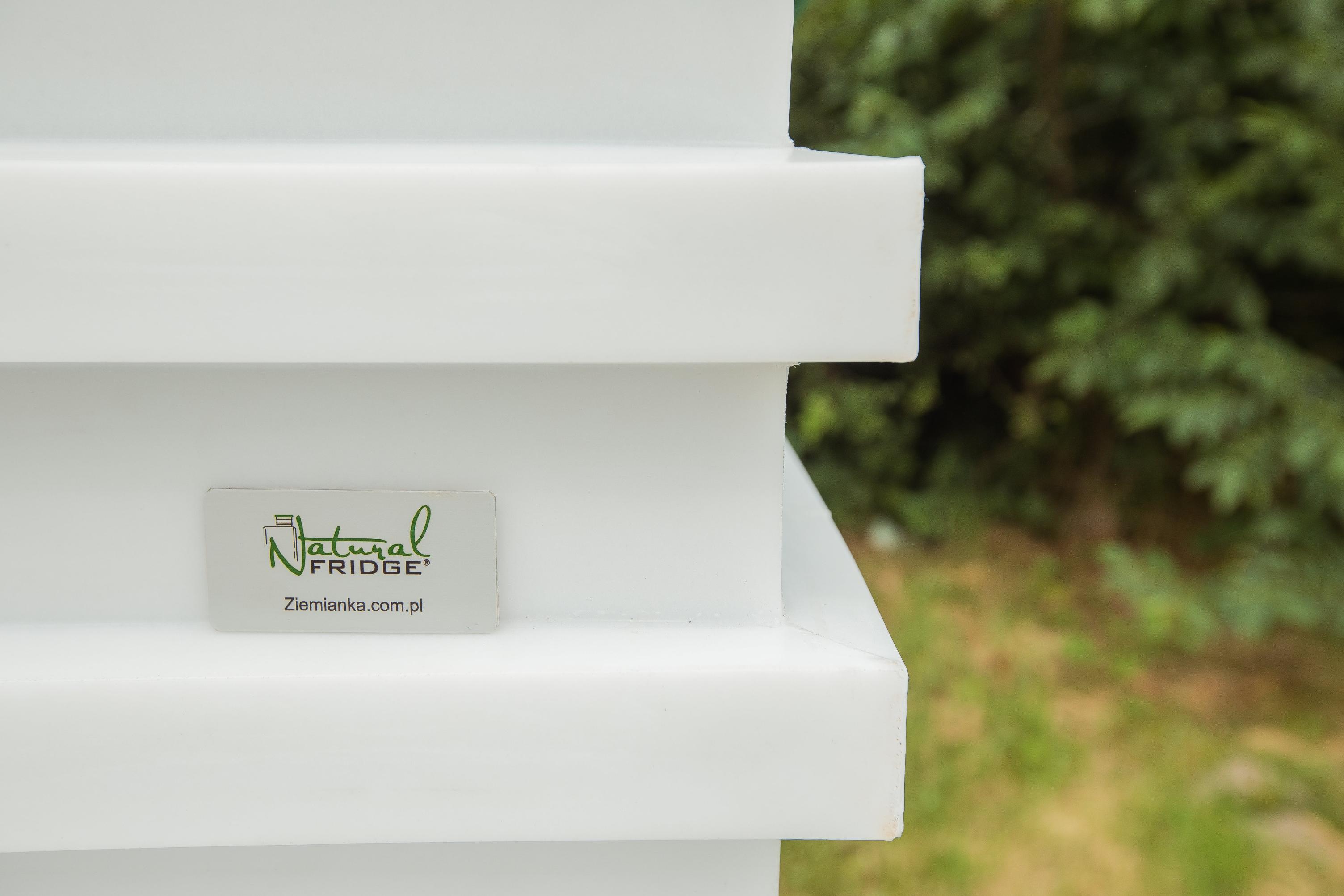 Mini cellar 120x120 and hermetic. It has a volume of up to 1,2 cubic meters and the wall thickness is between 12-15 mm.  Frame 🍏 Mini cellar 120x120 Natural Fridge Gross price  2,348  EUR  Offer