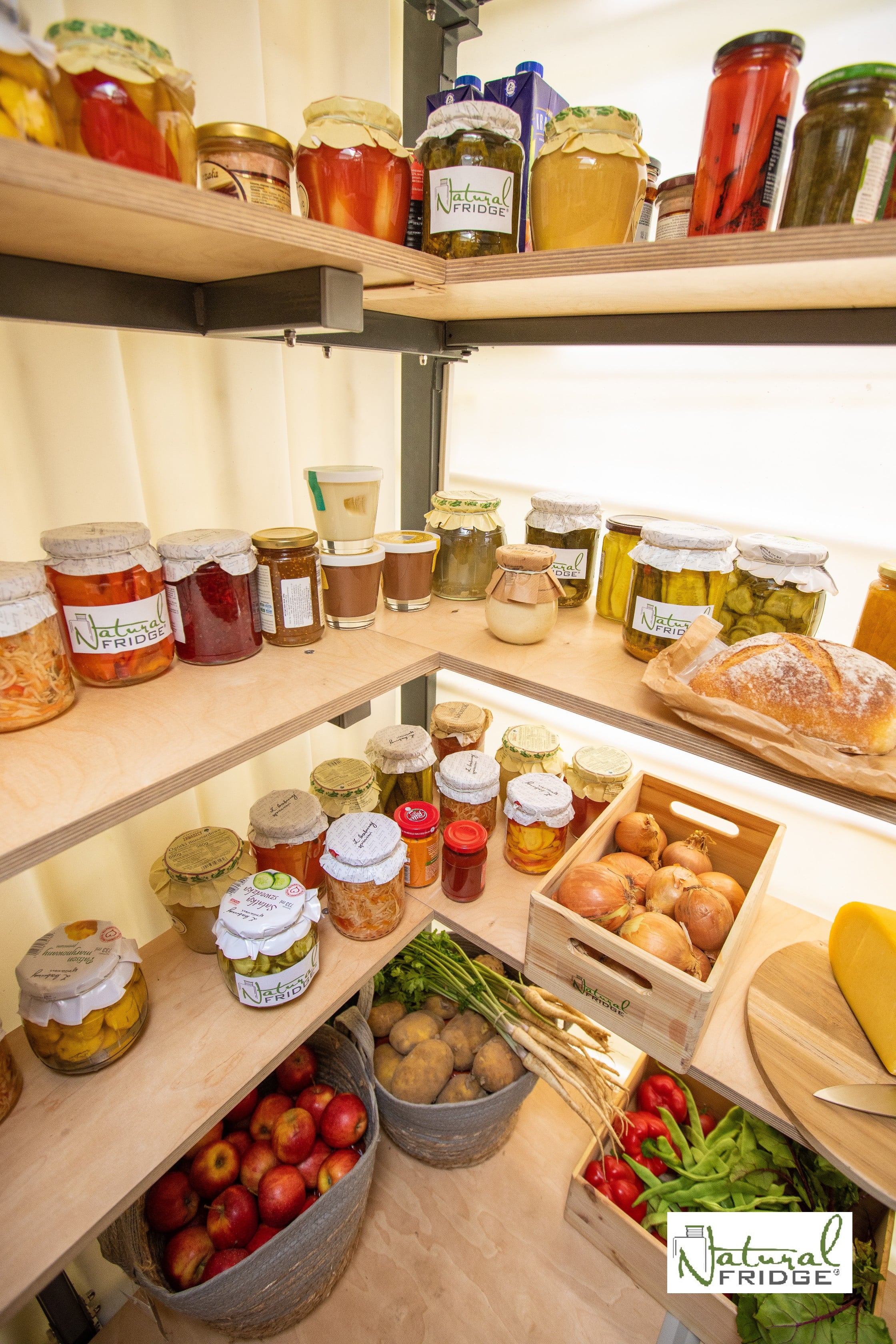 Wine cellar 150x150 for wooden shelves.  Shelfs 🍏 Wine cellar 150x150 Natural Fridge Gross price  5,990  EUR  Offer